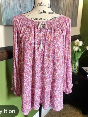 Lauren Ralph Lauren Boho Floral Top pink white paisley scoop tassel tie detail.